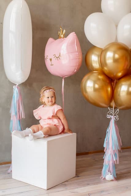 composition of balloons